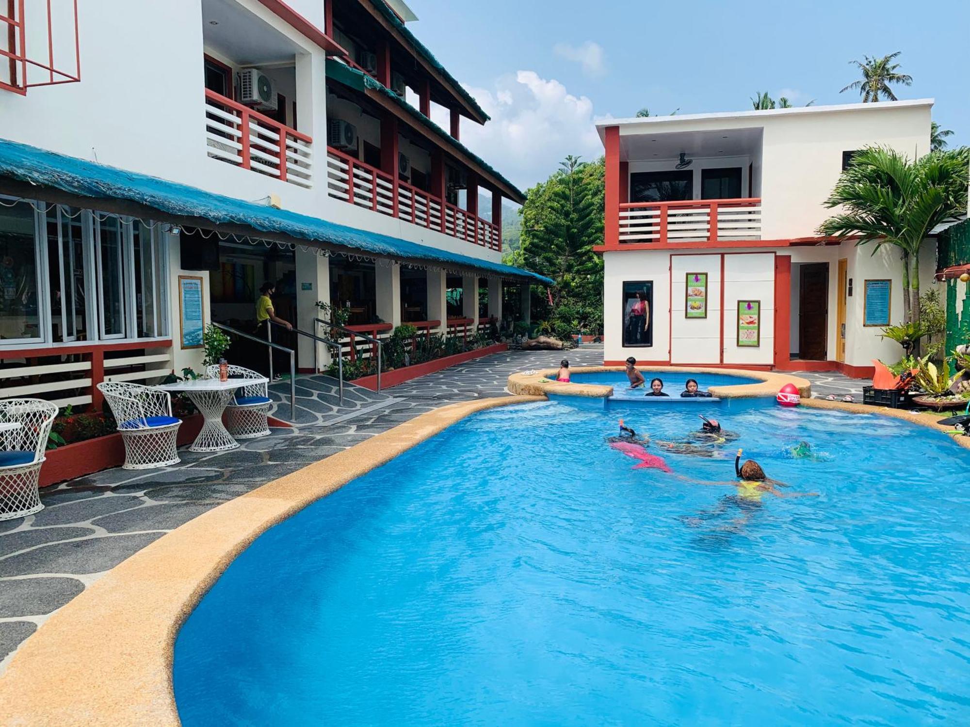 Badladz Beach And Dive Resort Puerto Galera Exteriör bild